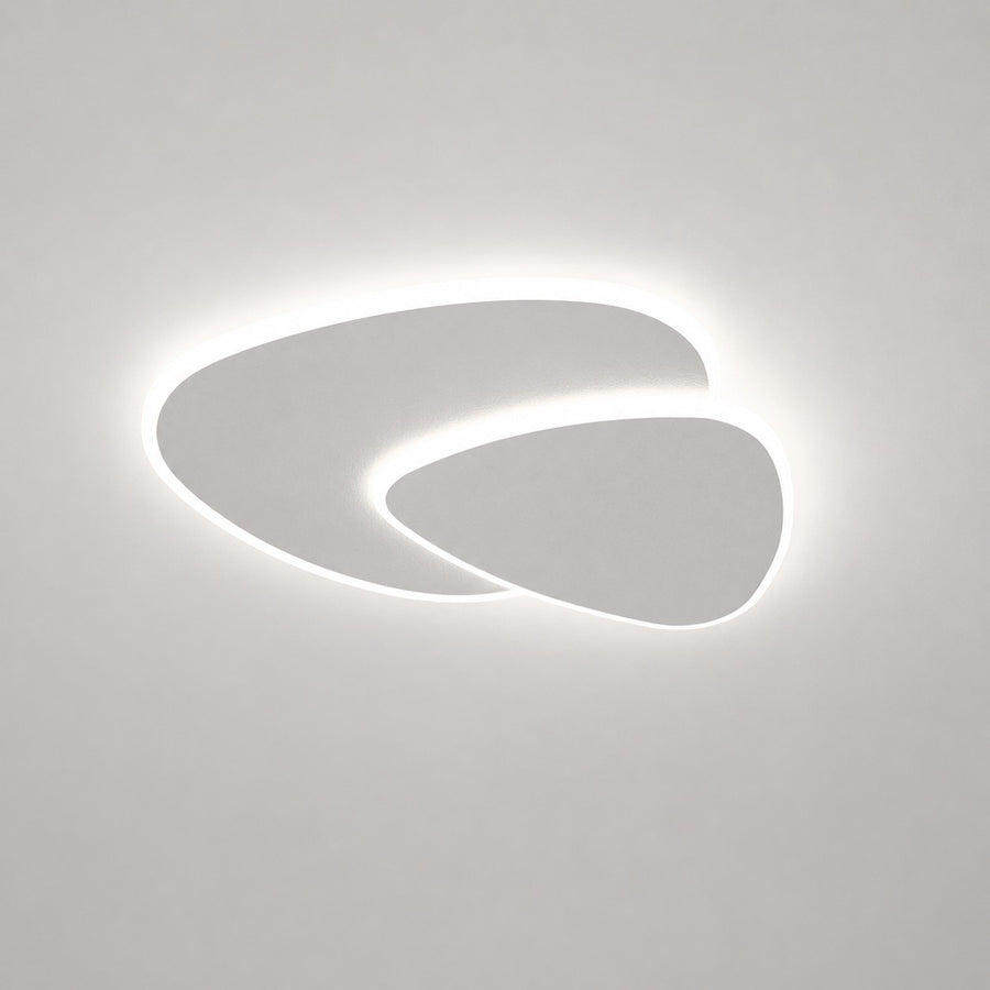 Plafonnier LED Lumiris blanc en métal et acrylique, design moderne et épuré, lumière douce.