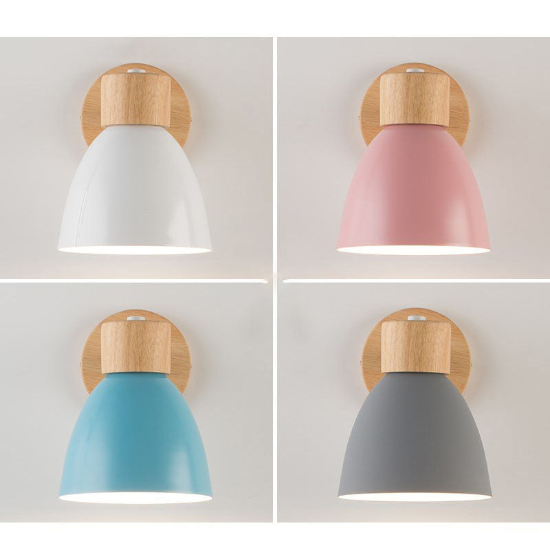 Applique Murale Cône Bois LED — Abat-Jour Conique