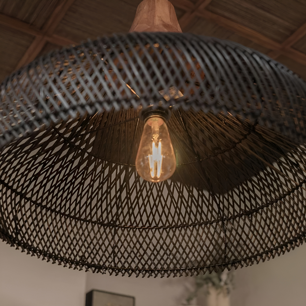 Suspension Rotin Dôme Tressé — Style Bohème Naturel