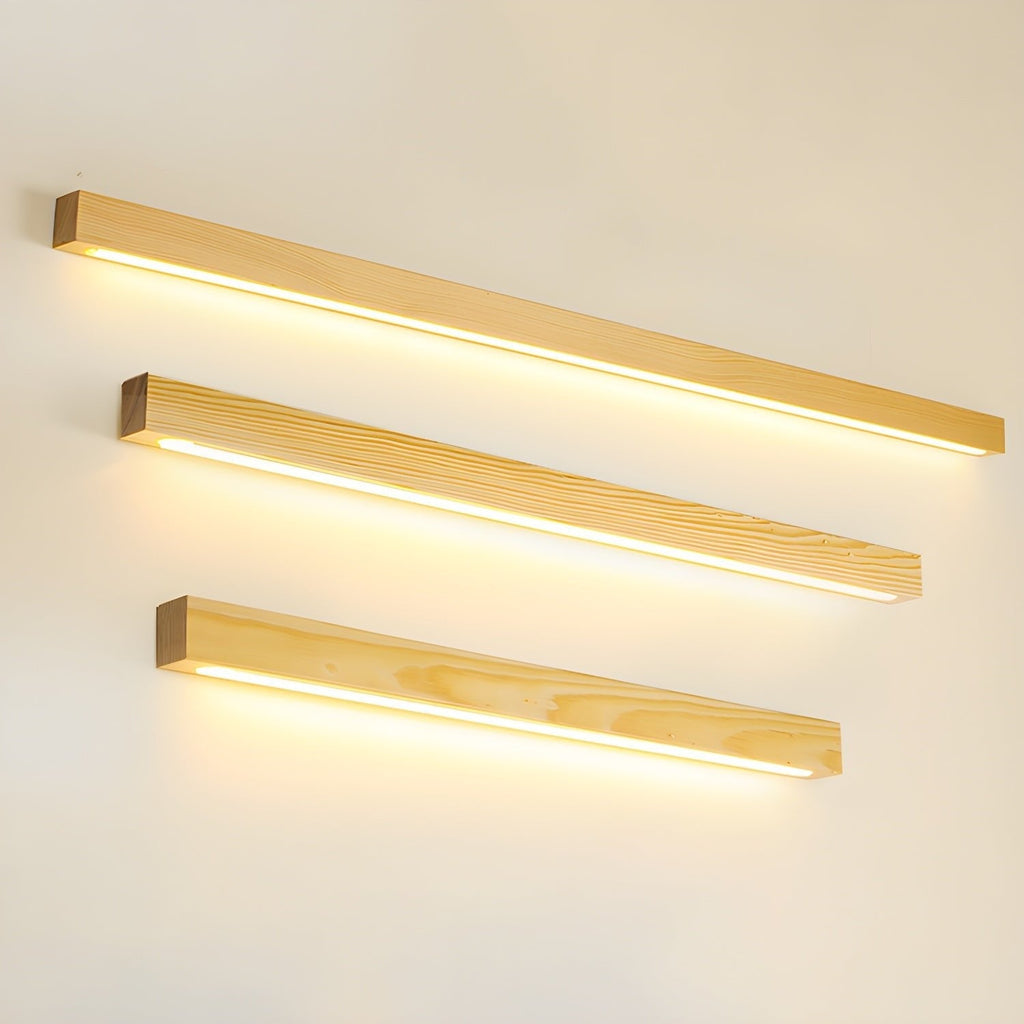 Applique Murale Bois Linéaire — Lumière Douce vers le Bas