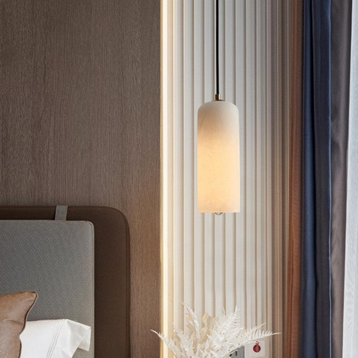 Suspension Cylindrique Albâtre — Design Naturel Épuré