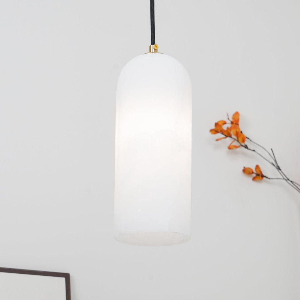 Suspension Cylindrique Albâtre — Design Naturel Épuré