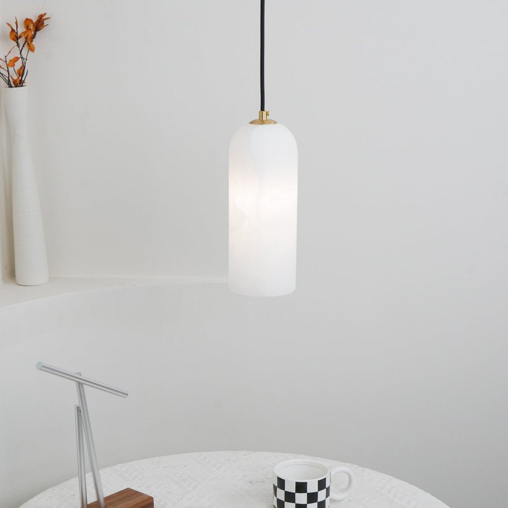 Suspension Cylindrique Albâtre — Design Naturel Épuré