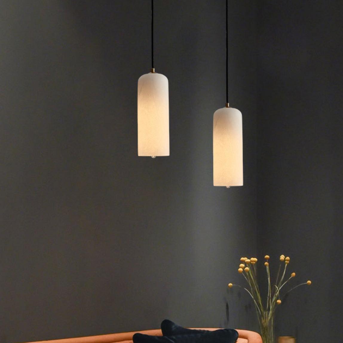 Suspension Cylindrique Albâtre — Design Naturel Épuré