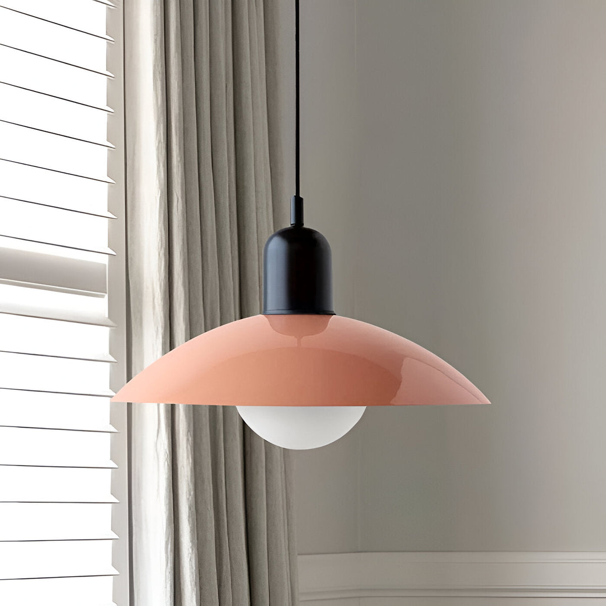 Suspension Fer Forgé Dôme Bauhaus — Minimalisme Radical