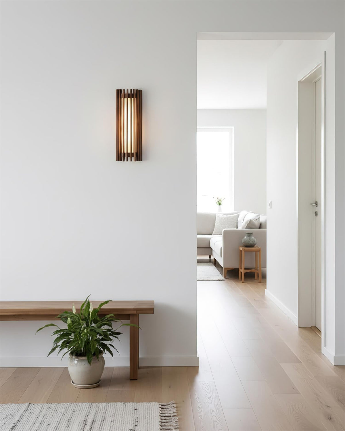 Applique Murale Lattes Noyer — Diffuseur Linéaire Vertical