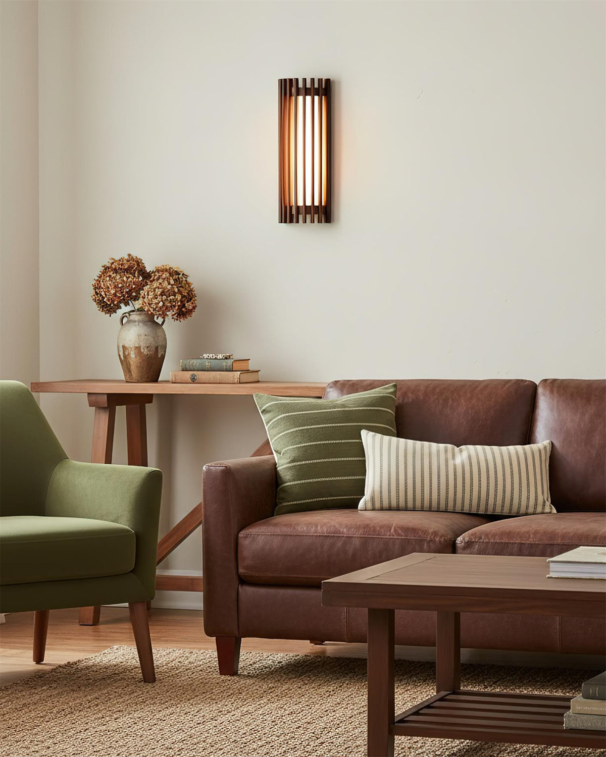 Applique Murale Lattes Noyer — Diffuseur Linéaire Vertical