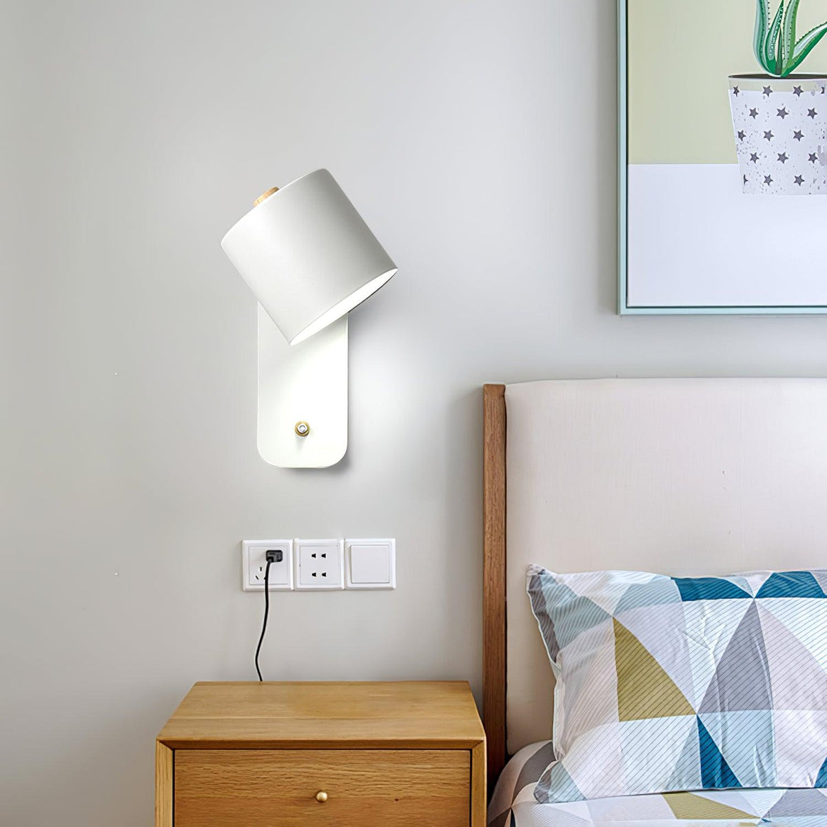 Applique Murale Orientable Métal — Spot Pivotant Design Minimaliste