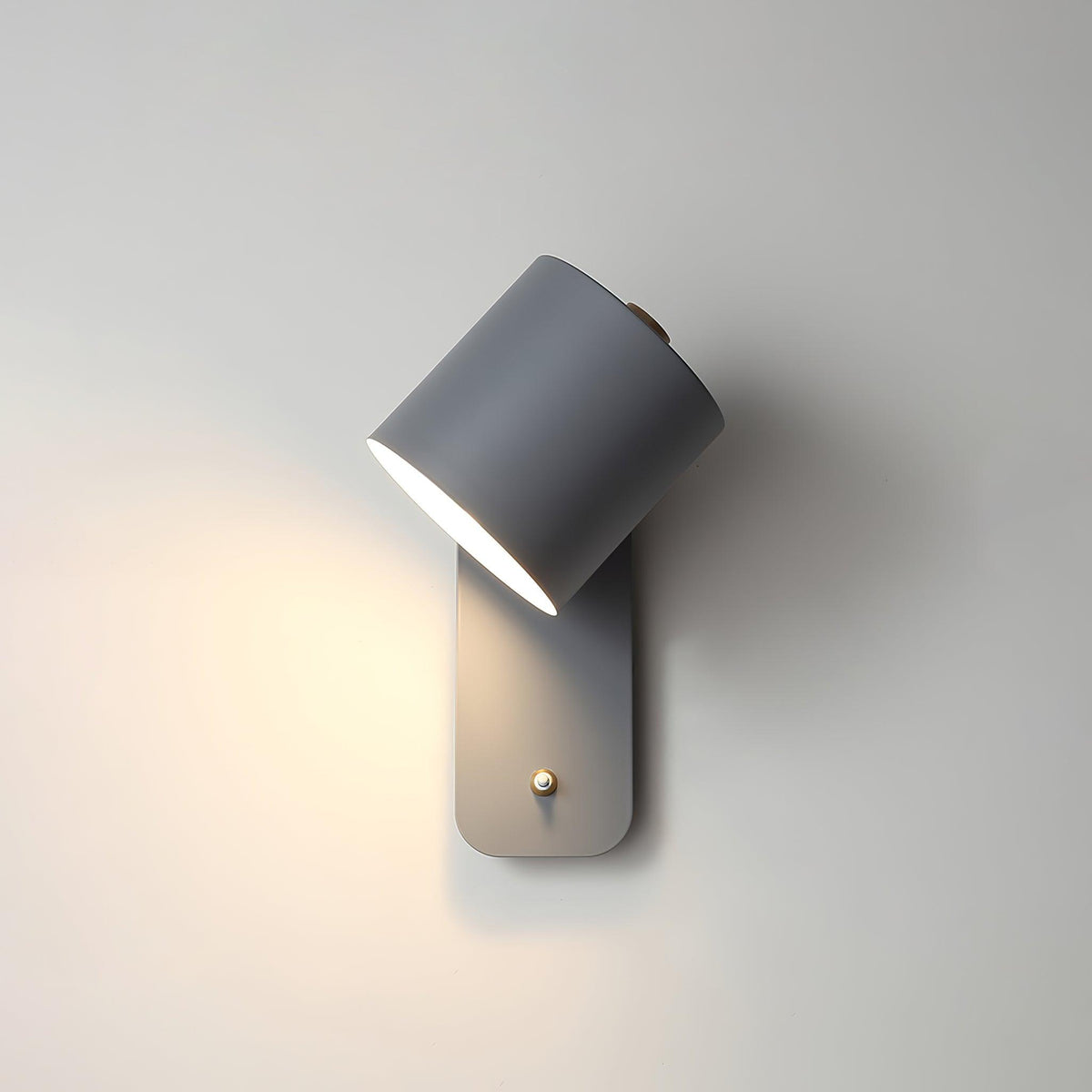 Applique Murale Orientable Métal — Spot Pivotant Design Minimaliste