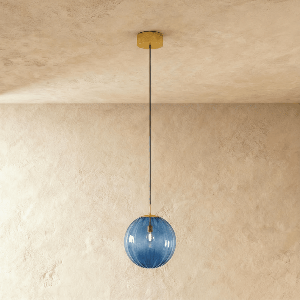 Suspension Fer Forgé et Verre Dôme — Industriel Élégant