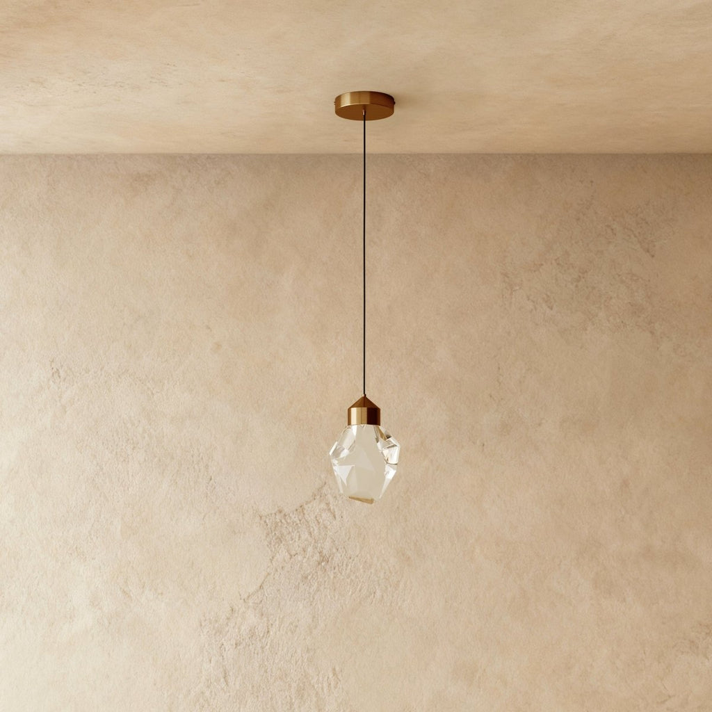 Suspension Cristal et Aluminium — Détails Scintillants