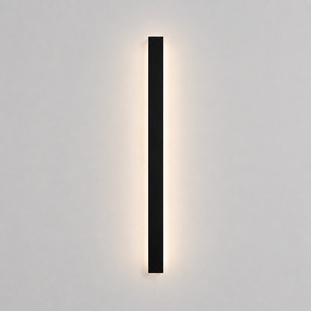 Lumiris applique murale LED extérieure design barre noire en métal et acrylique, éclairage façade jardin couloir IP65