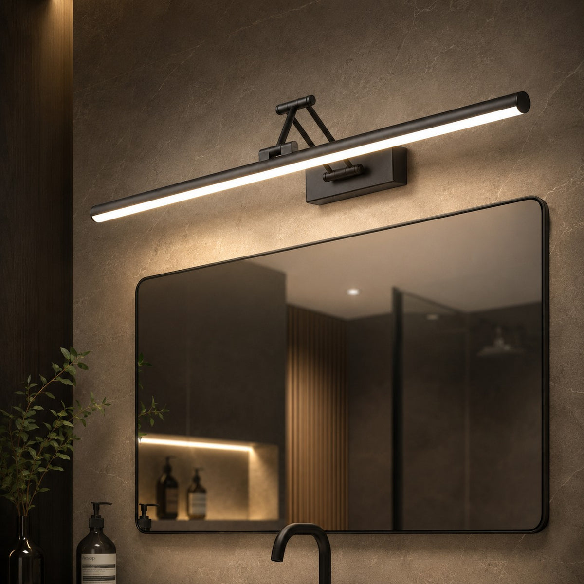 Lumiris applique murale linéaire en métal noir réglable avec éclairage LED froid, style moderne.