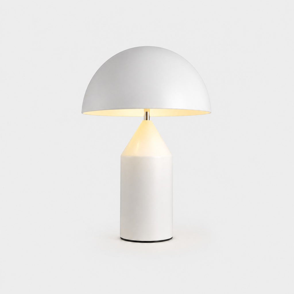 Lampe de table champignon Lumiris en métal blanc, design moderne pour bureau ou chambre.