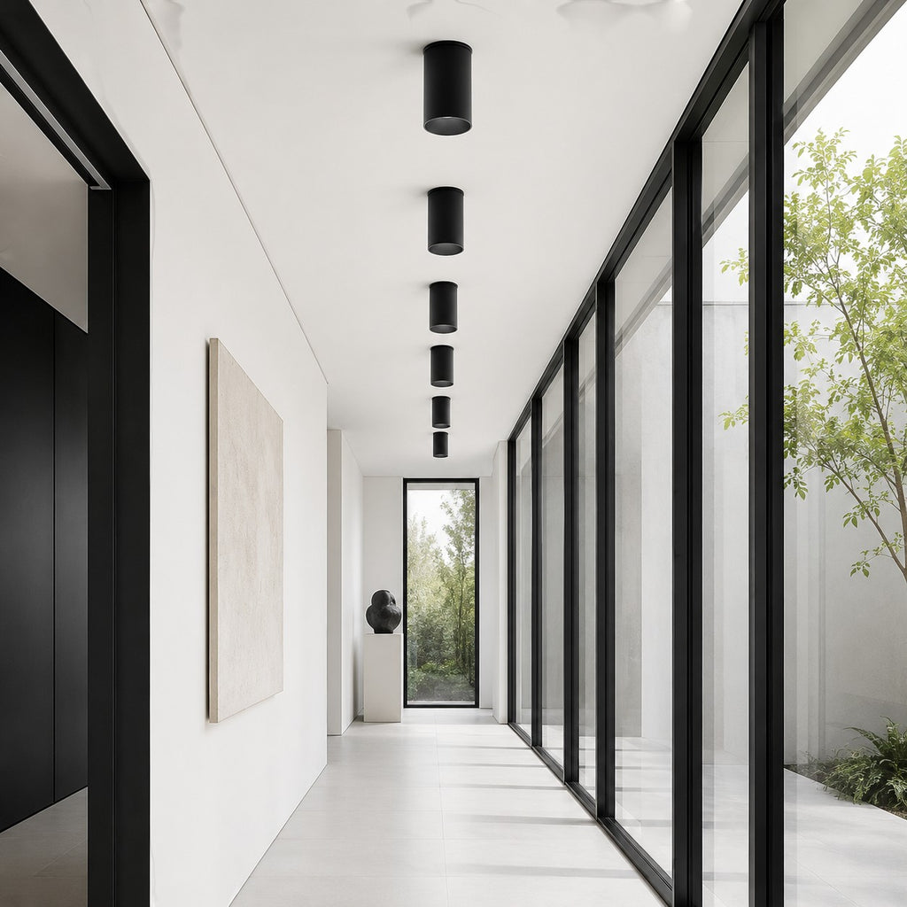 Lumiris Spot LED orientable noir design Nordic pour bureau et salon, éclairage moderne et directionnel.