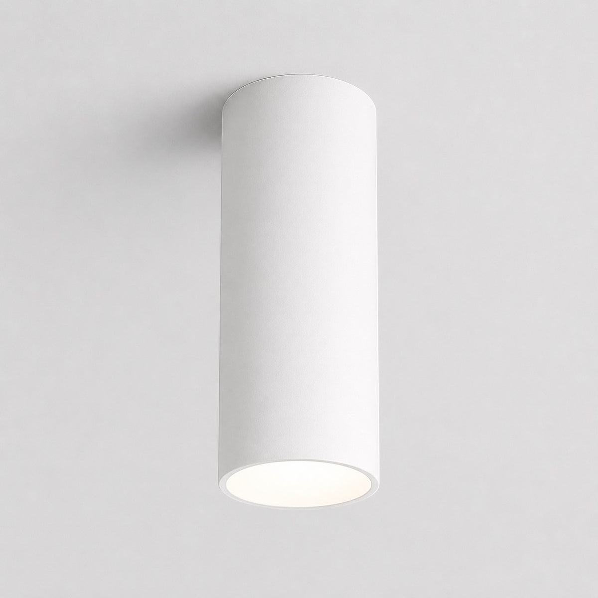 Lumiris spot LED tube blanc en aluminium, éclairage moderne pour plafond, 24° faisceau, 3000lm.