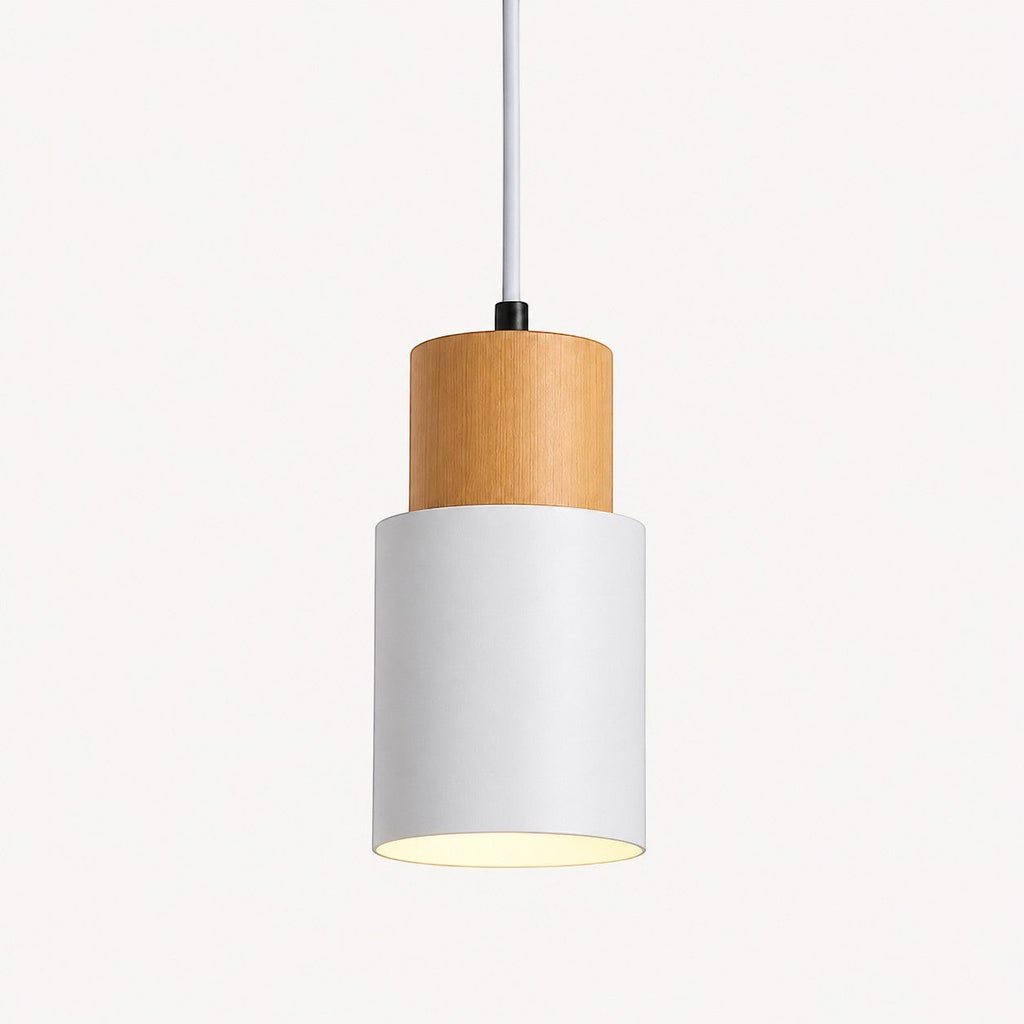 Lumiris suspension cylindrique en bois blond et métal blanc, design moderne pour cuisine et salon.