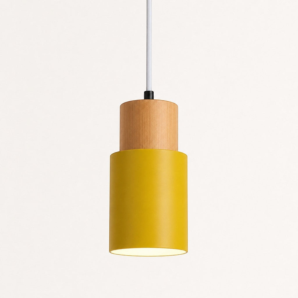 Lumiris suspension cylindrique jaune et bois, design moderne pour cuisine et salon.