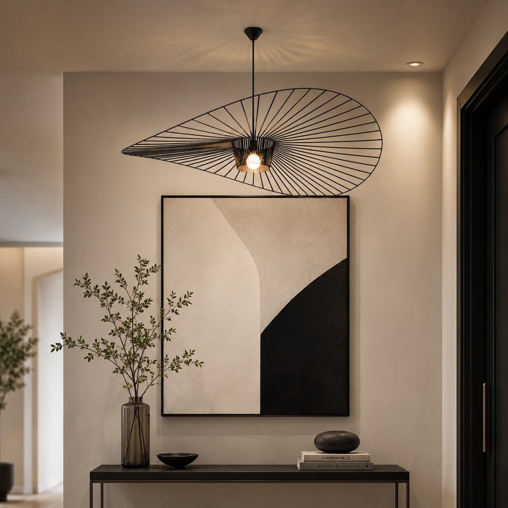 Lumiris Suspension ondulée noire en tissu, design contemporain, idéale pour salon ou chambre.