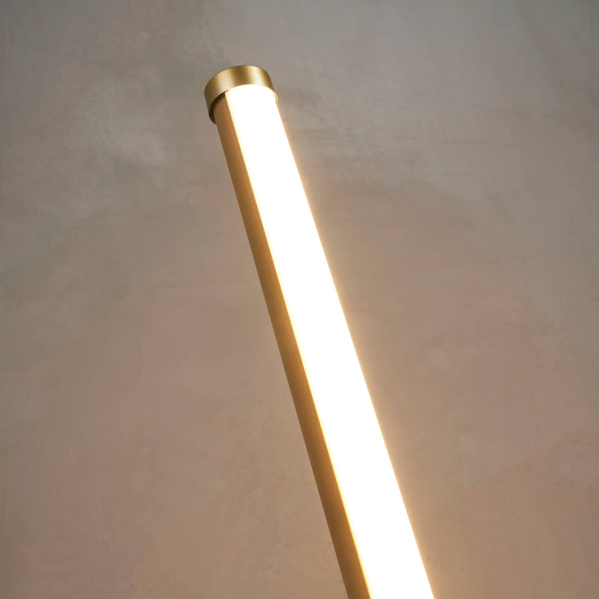 Lampadaire RGB Dimmable Base Ronde — Télécommande Incluse